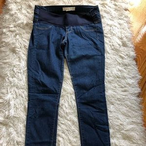 Forever 21 maternity skinny jegging